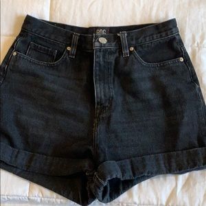 Black Highwaisted Shorts